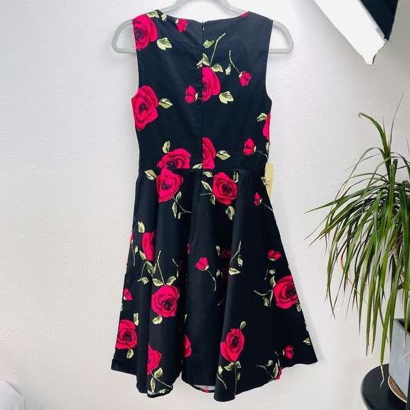 Grace Karin pink roses floral dress in black color scoop neck bouffant circular - Picture 2 of 7